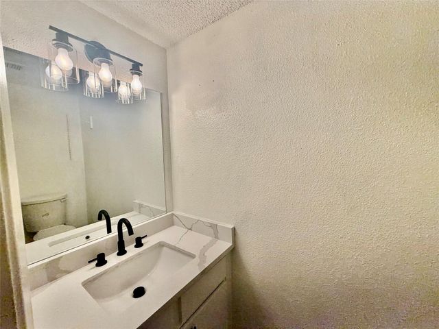 12922 Wirevine Lane, Houston, TX 77072
