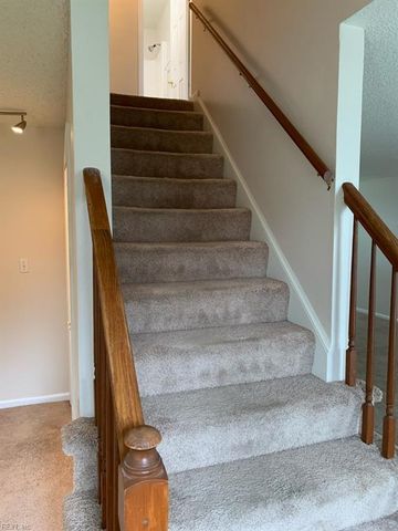 1577 Dylan DR, Virginia Beach, VA 23464