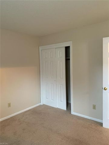 1577 Dylan DR, Virginia Beach, VA 23464