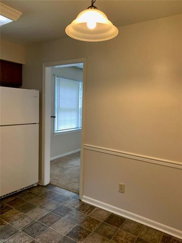 1577 Dylan DR, Virginia Beach, VA 23464