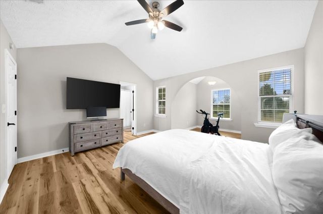 6460 Dove Drive, Loganville, GA 30052