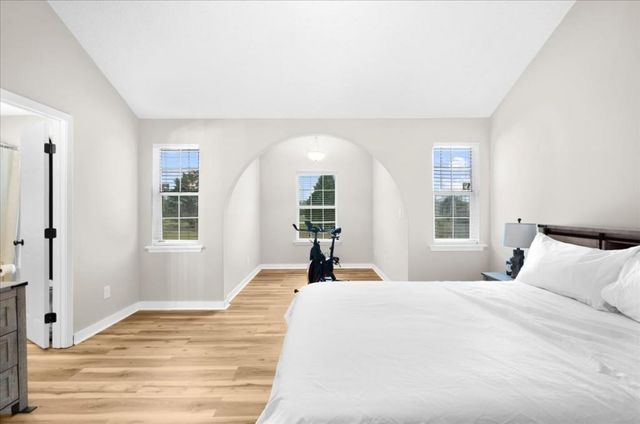 6460 Dove Drive, Loganville, GA 30052