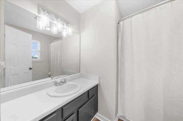 6460 Dove Drive, Loganville, GA 30052