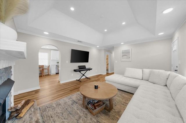 6460 Dove Drive, Loganville, GA 30052