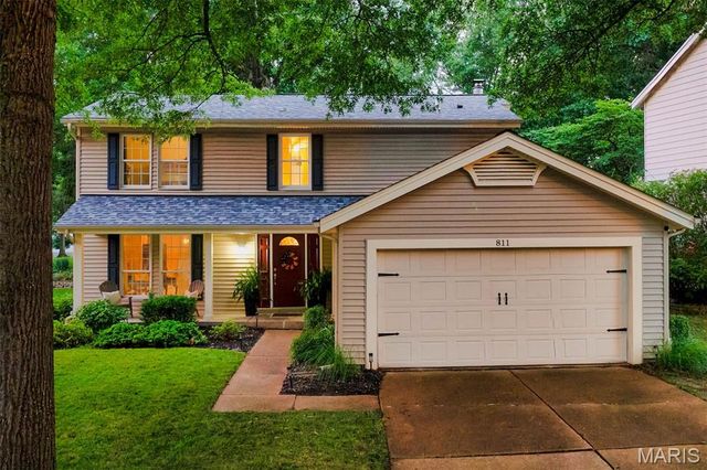 811 Weatherwood, Manchester, MO 63021