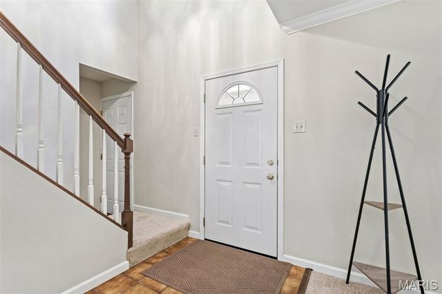 811 Weatherwood, Manchester, MO 63021