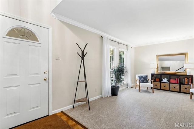 811 Weatherwood, Manchester, MO 63021