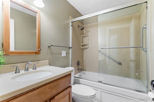 811 Weatherwood, Manchester, MO 63021