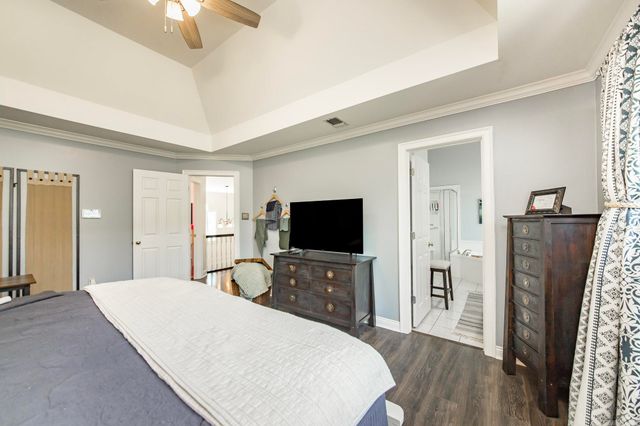 2 Richland Hills Dr, Conway, AR 72034