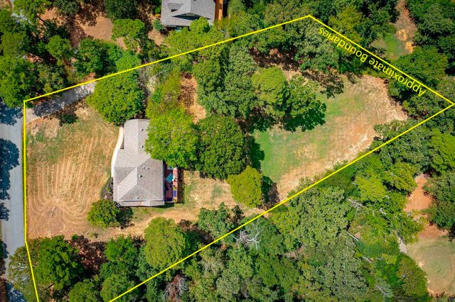 2 Richland Hills Dr, Conway, AR 72034