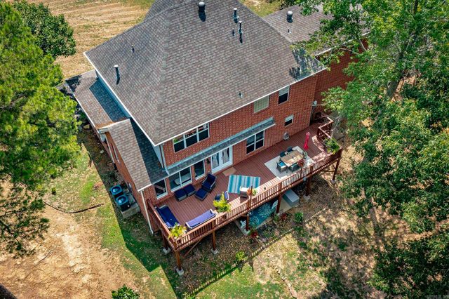 2 Richland Hills Dr, Conway, AR 72034