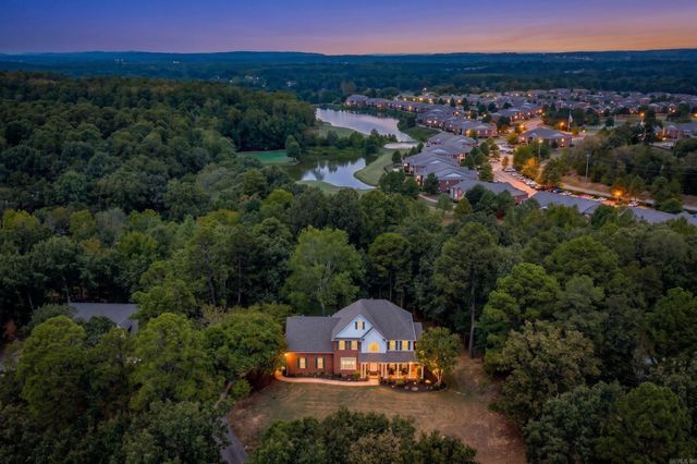 2 Richland Hills Dr, Conway, AR 72034