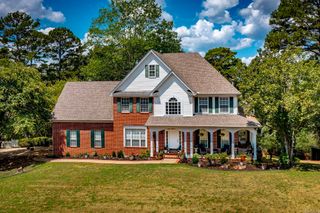 2 Richland Hills Dr, Conway, AR 72034