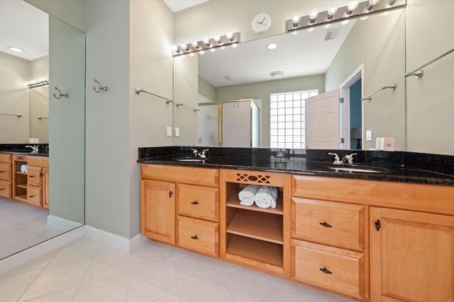 1620 SAND KEY ESTATES COURT, Clearwater Beach, FL 33767
