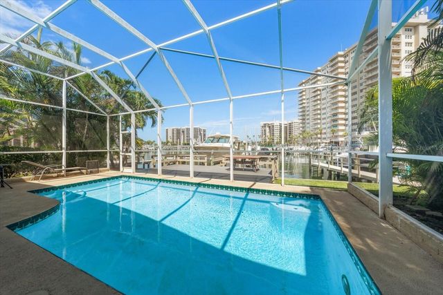1620 SAND KEY ESTATES COURT, Clearwater Beach, FL 33767