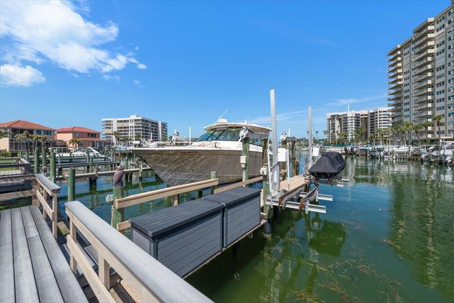 1620 SAND KEY ESTATES COURT, Clearwater Beach, FL 33767