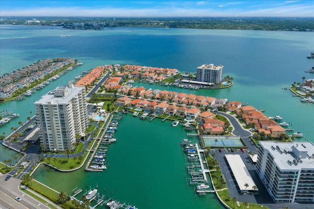 1620 SAND KEY ESTATES COURT, Clearwater Beach, FL 33767