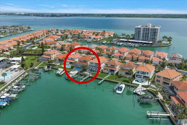 1620 SAND KEY ESTATES COURT, Clearwater Beach, FL 33767