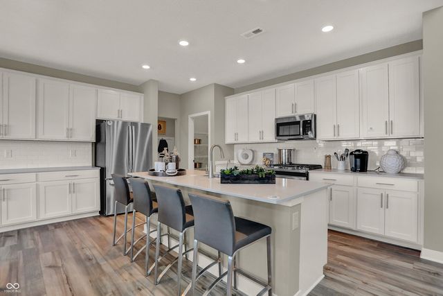 19622 Service Berry Circle, Noblesville, IN 46062