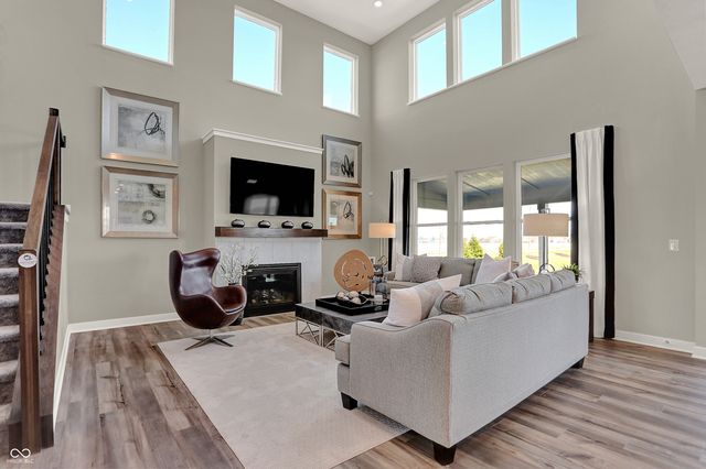 19622 Service Berry Circle, Noblesville, IN 46062
