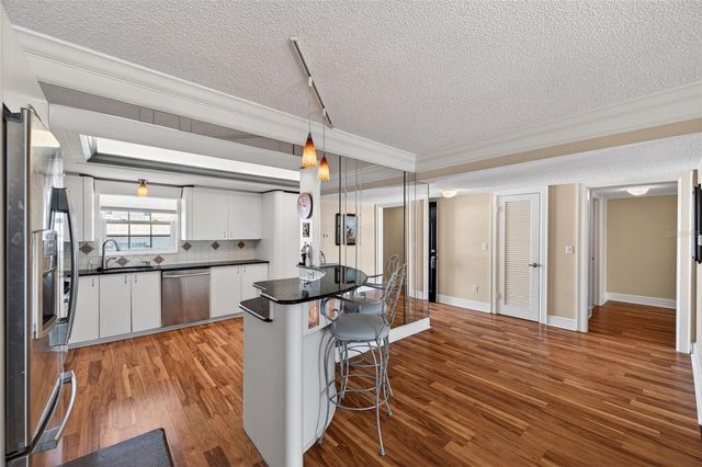 131 BLUFF VIEW DRIVE 403, Belleair Bluffs, FL 33770