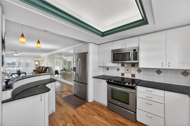 131 BLUFF VIEW DRIVE 403, Belleair Bluffs, FL 33770