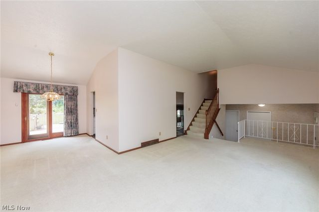 2207 Jacqueline Drive, Parma, OH 44134