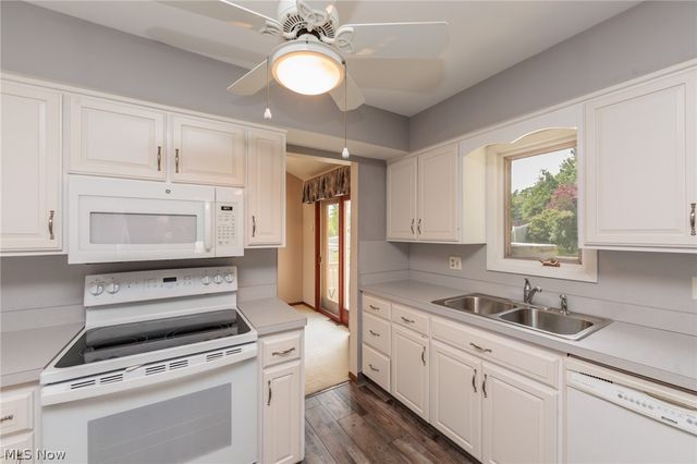 2207 Jacqueline Drive, Parma, OH 44134