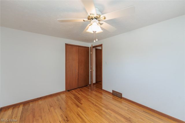 2207 Jacqueline Drive, Parma, OH 44134