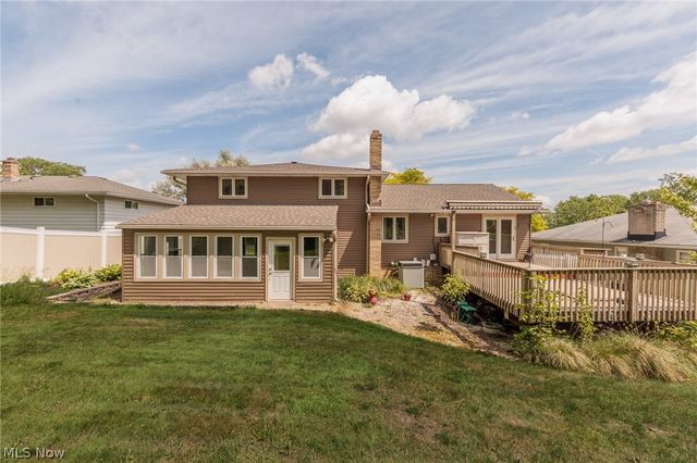 2207 Jacqueline Drive, Parma, OH 44134