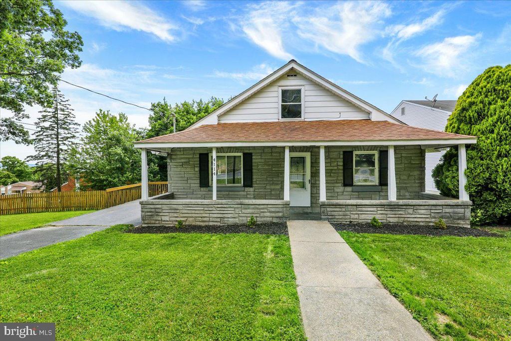 4114 SEFRANKA RD, Temple, PA 19560