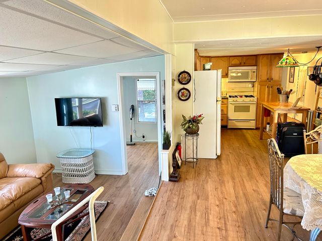 425 Bougainvilla Drive, Deerfield Beach, FL 33442