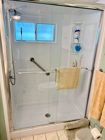 425 Bougainvilla Drive, Deerfield Beach, FL 33442