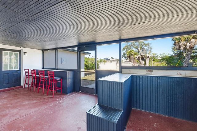 2845 64TH TERRACE S, St Petersburg, FL 33712