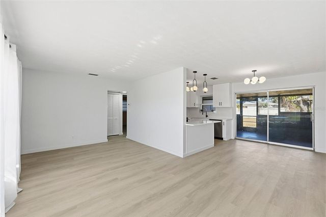 2845 64TH TERRACE S, St Petersburg, FL 33712