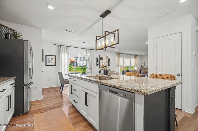 3857 Scarlet Oak Ln, La Grange, KY 40031