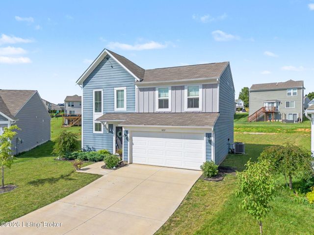 3857 Scarlet Oak Ln, La Grange, KY 40031