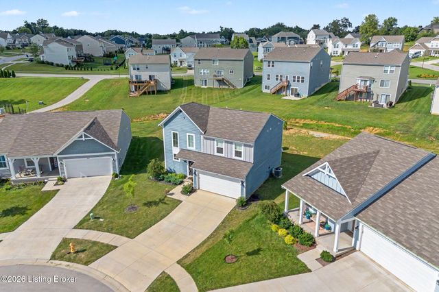 3857 Scarlet Oak Ln, La Grange, KY 40031