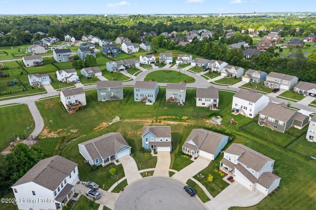 3857 Scarlet Oak Ln, La Grange, KY 40031