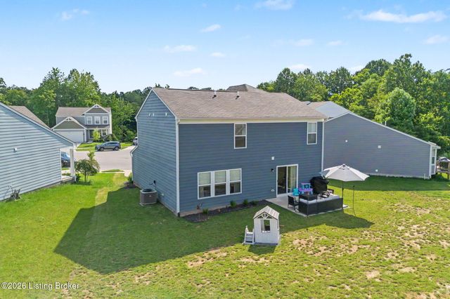 3857 Scarlet Oak Ln, La Grange, KY 40031