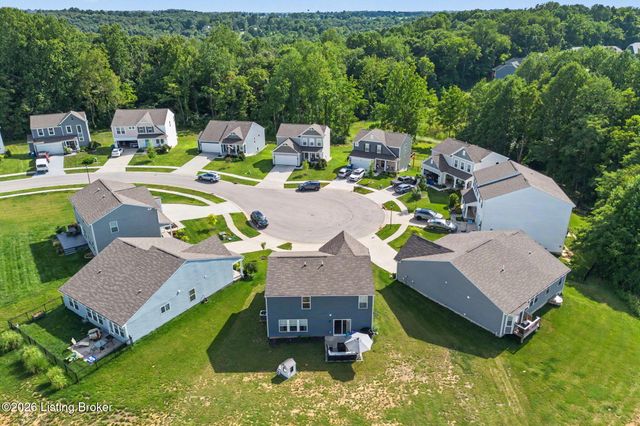 3857 Scarlet Oak Ln, La Grange, KY 40031