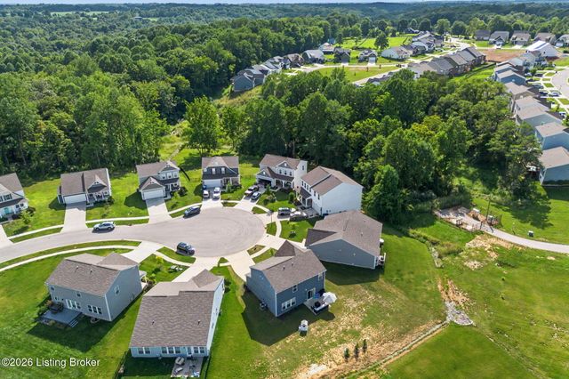 3857 Scarlet Oak Ln, La Grange, KY 40031