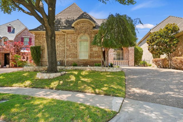 2349 Briar Court, Frisco, TX 75034