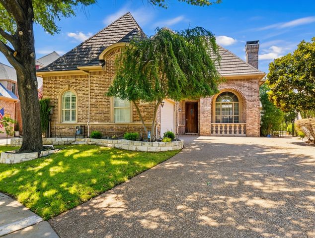2349 Briar Court, Frisco, TX 75034