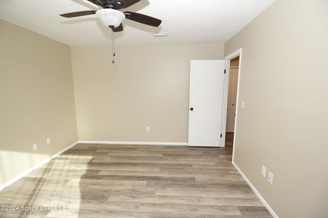 473 Lisa Road NE, Palm Bay, FL 32907