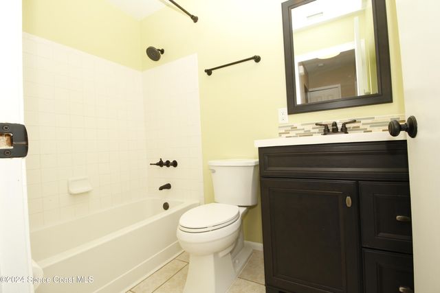 473 Lisa Road NE, Palm Bay, FL 32907