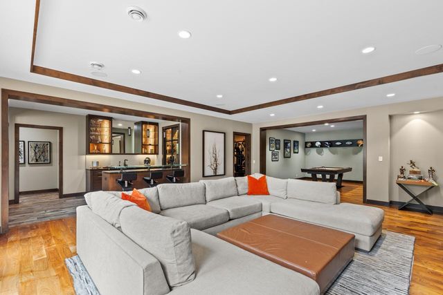 4603 Annaway Drive, Edina, MN 55436