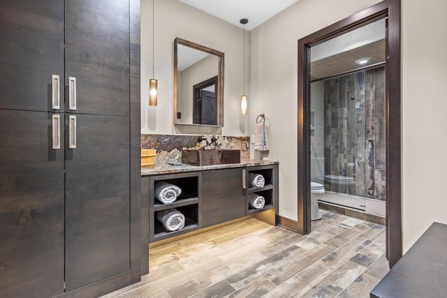 4603 Annaway Drive, Edina, MN 55436