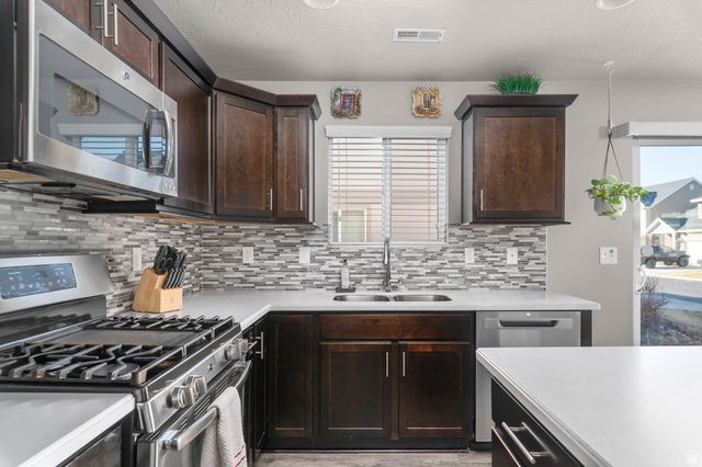 2297 W 500 S, Pleasant Grove, UT 84062