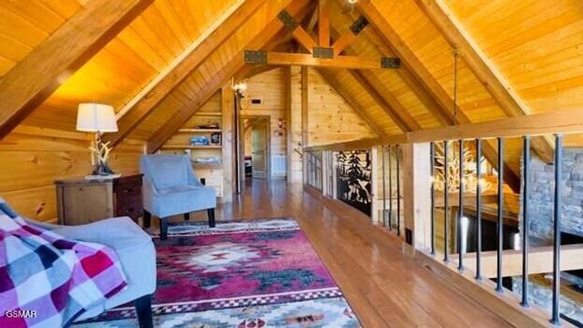 710 Village Loop Road, Gatlinburg, TN 37738